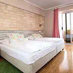 Hotel Delfin 3*