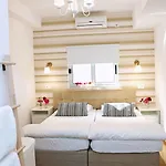 Hotel Delfin 3*