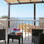Delfin 3* Zadar