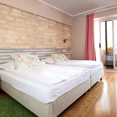 Hotel Delfin 3*